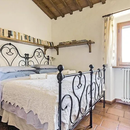 Holiday home Tutignano